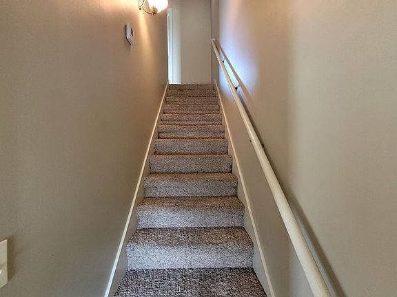 4th image of 1522 McLemore St APT C