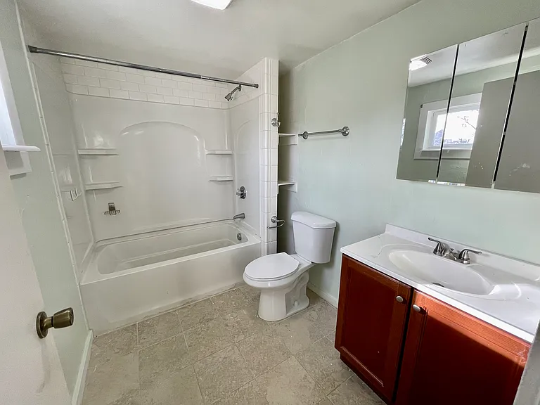 21 Hope St #2 — Photo 7