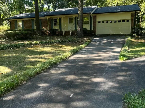 5313 Cypress Ln, Raleigh, NC 27609