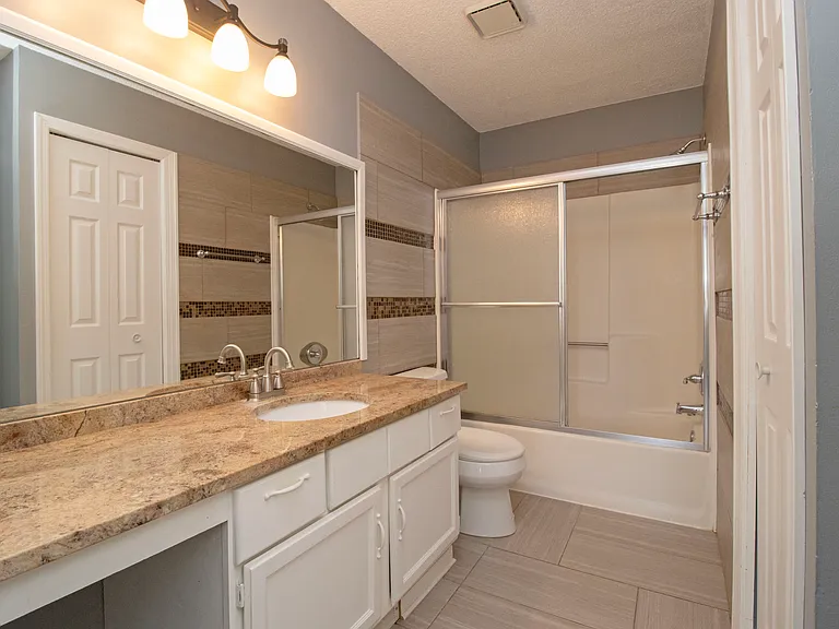 7626 Wedgewood Ct N — Photo 17