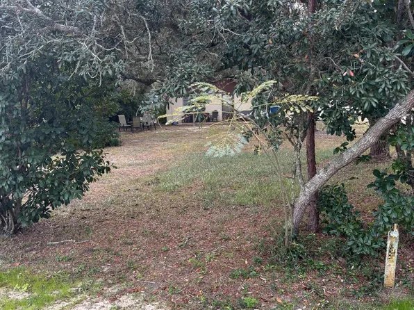 5740 Louisiana St, Orange Beach, AL 36561