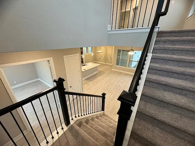 700 Prairie Falcon Dr — Photo 33