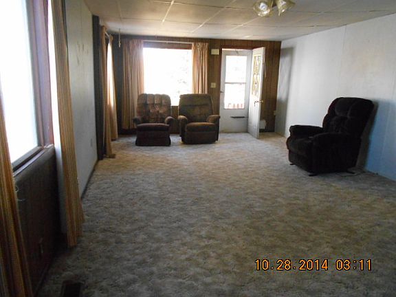 5th image of 430 8th Ave N