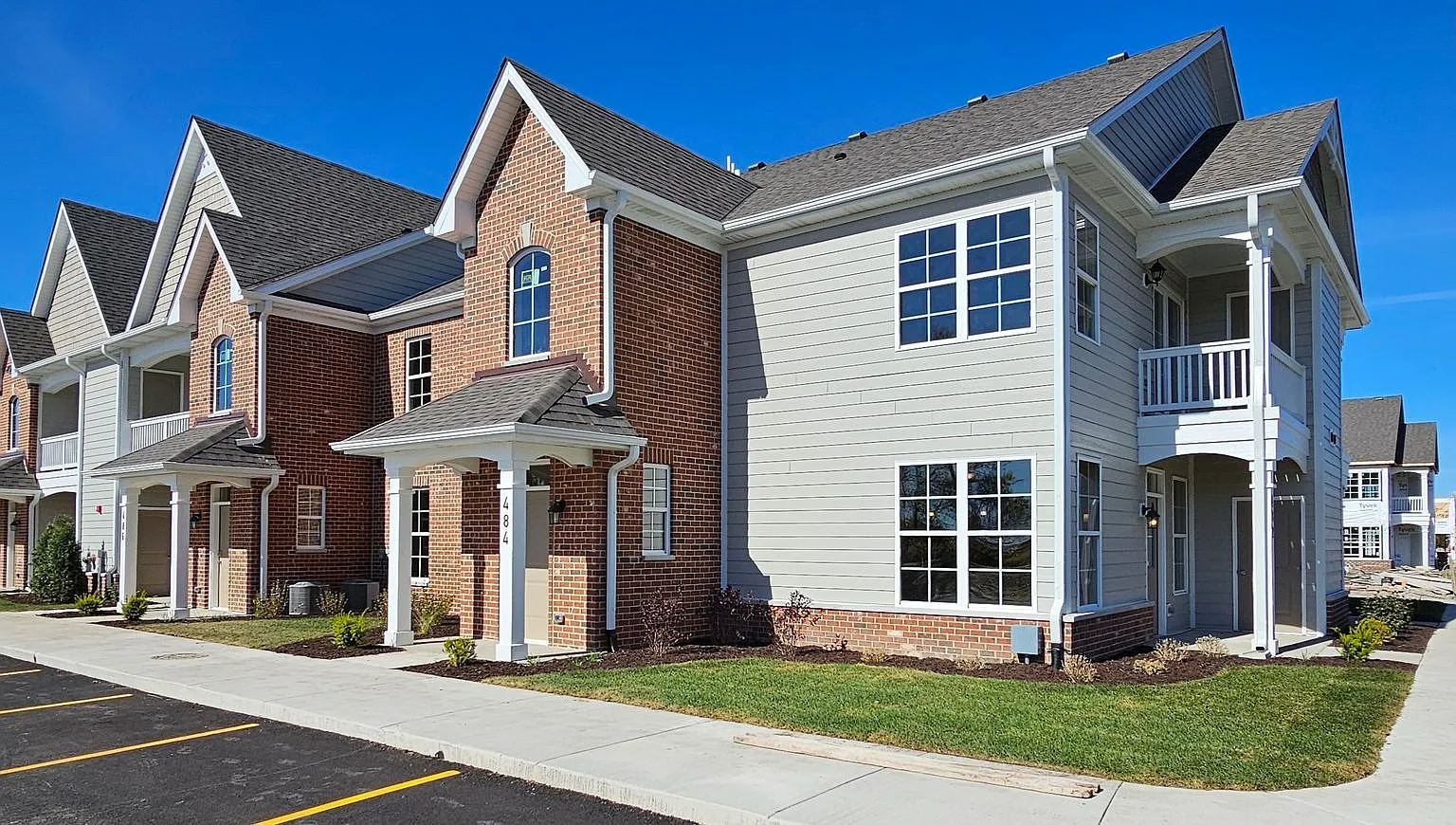 Building F- Tallgrass Estates F-H — Photo 3