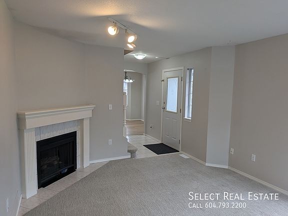 5th image of 9457 Broadway #9
