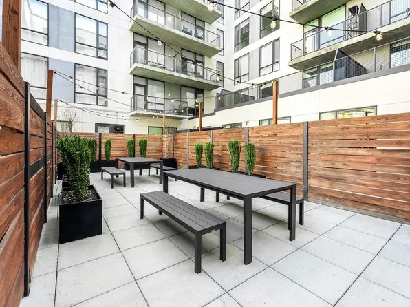 255 Brunswick Street image 10 of 27