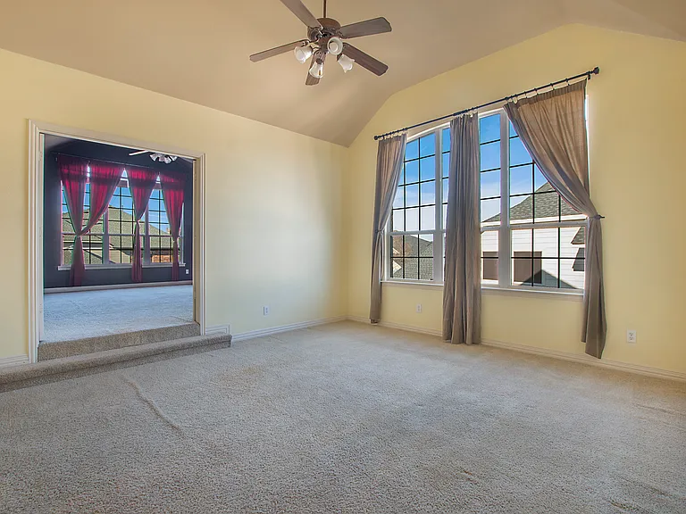 1838 Crowbridge Dr — Photo 33