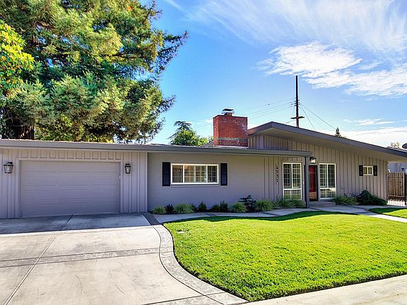 2nd image of 4731 Monterey Way