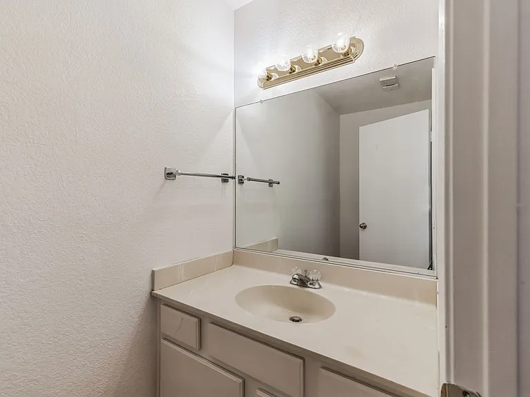 74624 Driftwood Drive — Photo 12