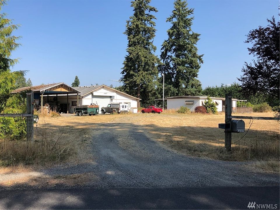 1st image of 20011 70th Ave E