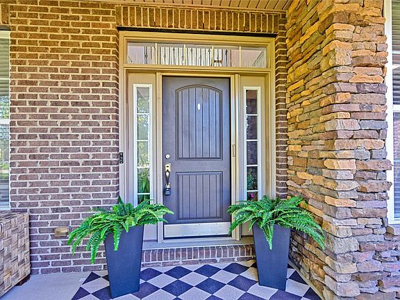 5th image of 7393 Waterway Dr
