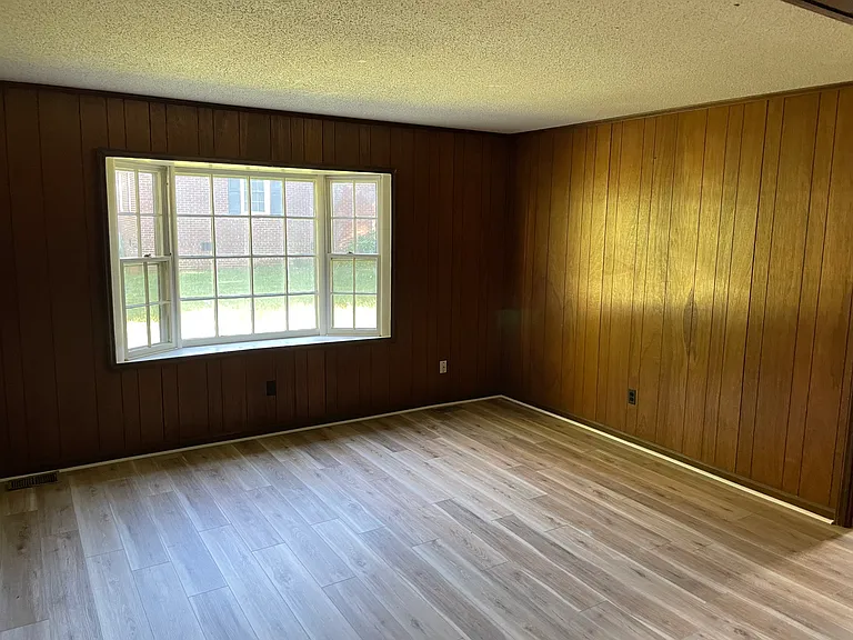 520 N Pine St #3 — Photo 3
