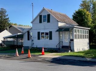 51 Church St, Rouses Pt, NY 12979