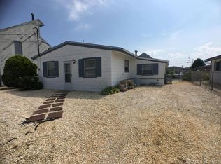 1806 Hawser Dr, Forked River, NJ 08731
