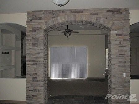 entryway_to_great_room