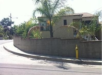 1st image of 1353 Rollins Dr