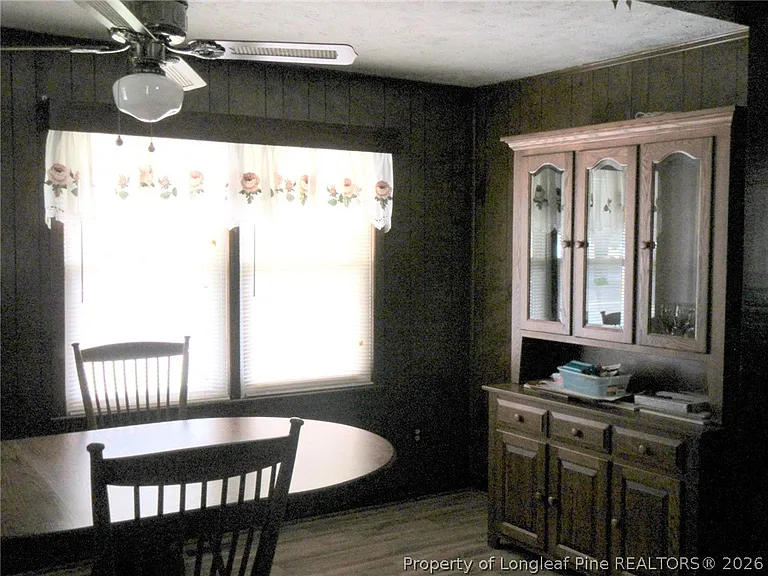 3755 Linden Rd — Photo 9