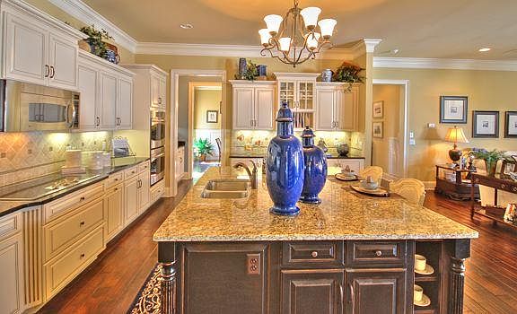5th image of 1664 Noah Ln Lot 770