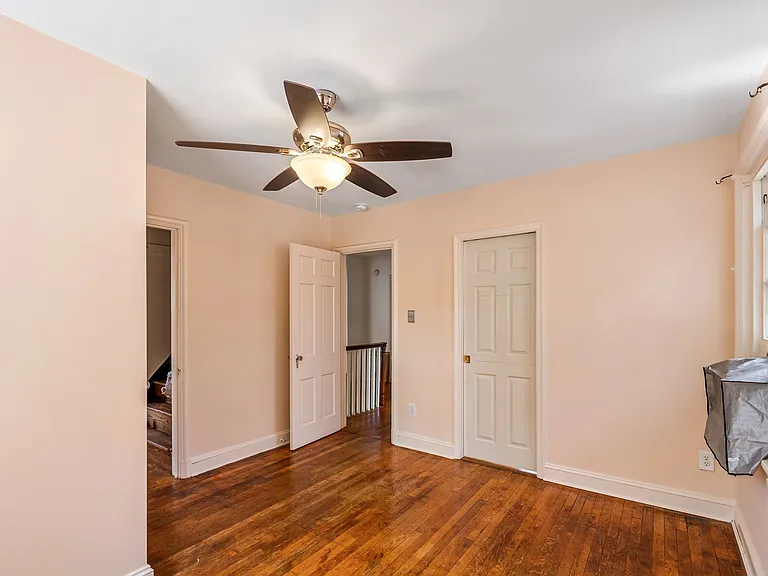 3408 Montrose Ave — Photo 28