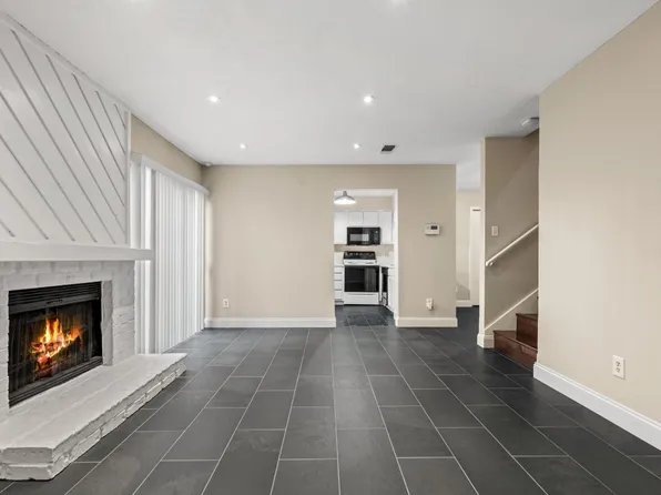 2327 Torrington Dr APT A, Arlington, TX 76012