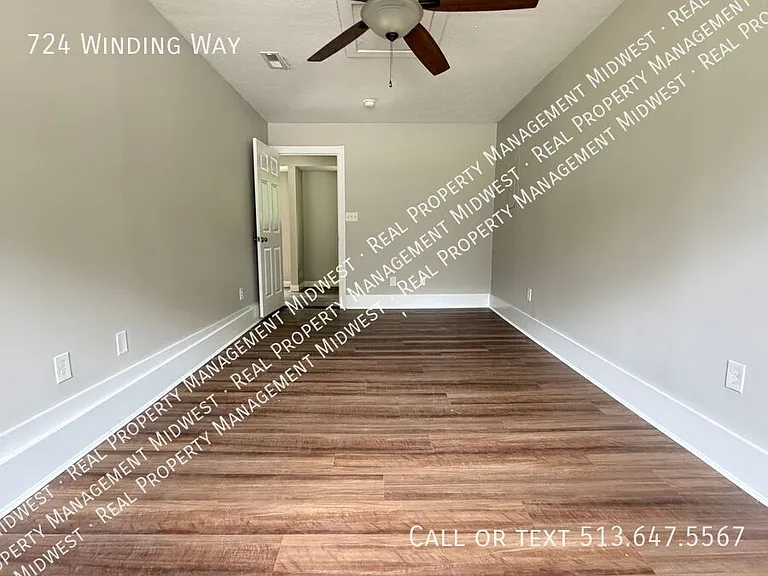 724 Winding Way — Photo 3