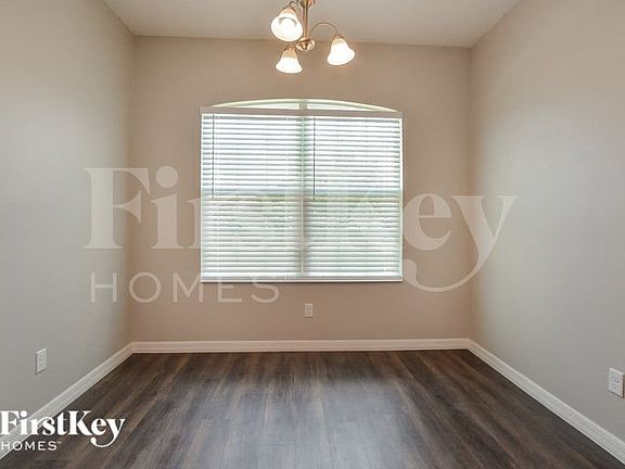 5th image of 13140 Laurel Crest Ct