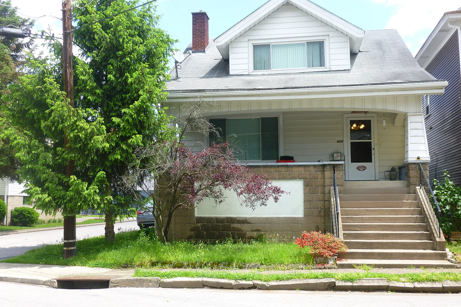 626 N Huron St photo 1