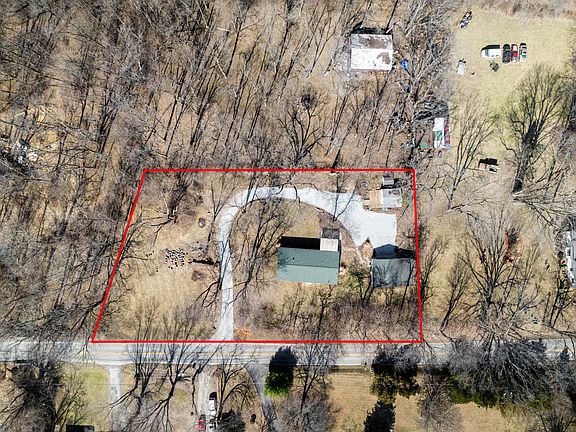 2nd image of 4520 Superior Rd