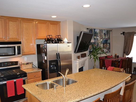 2nd image of 3728 Mykonos Ln Unit 141
