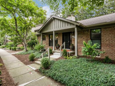 2156 Spruceway La, Ann Arbor, MI, 48103