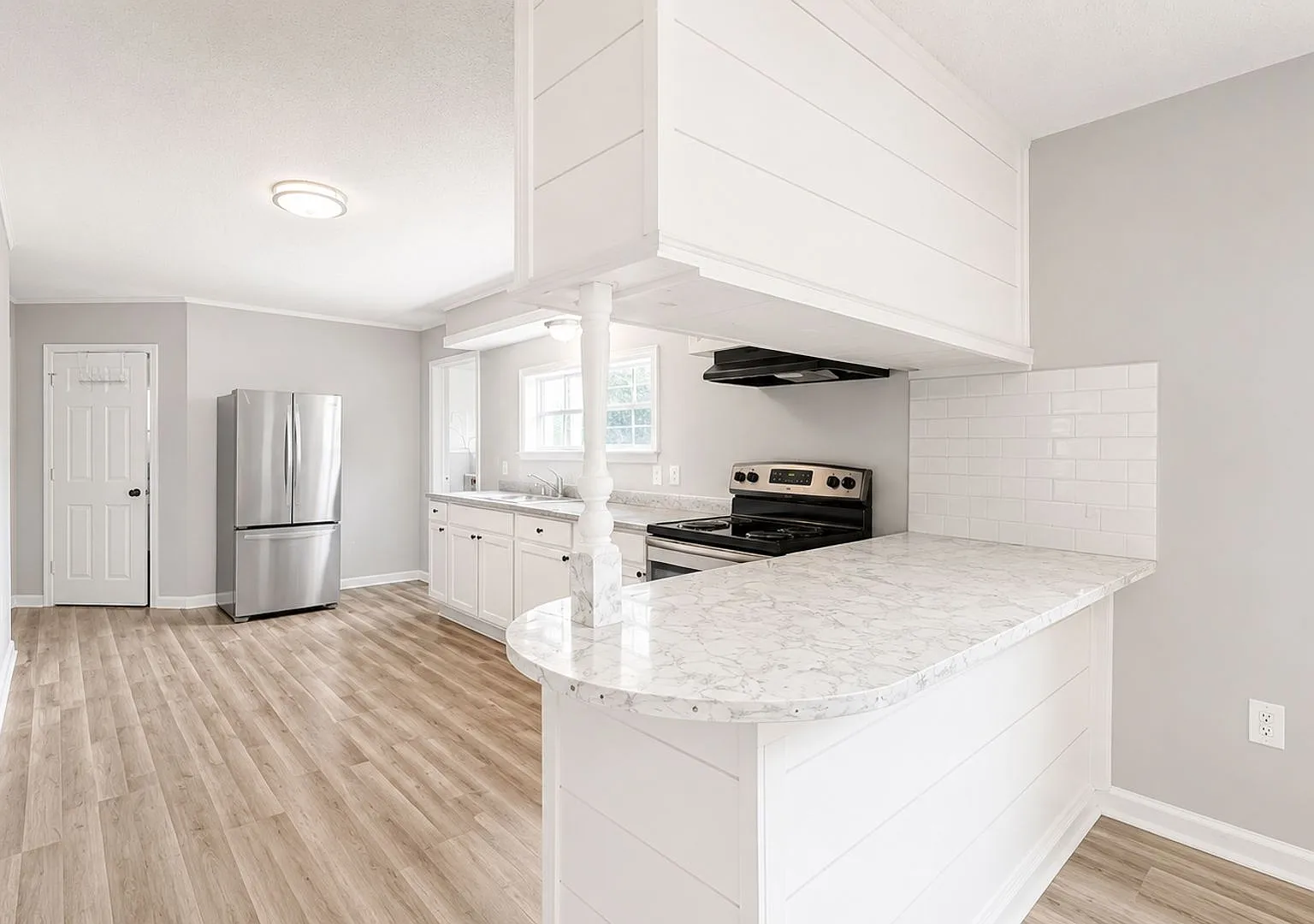 House Available in Zachary Schools — Photo 2