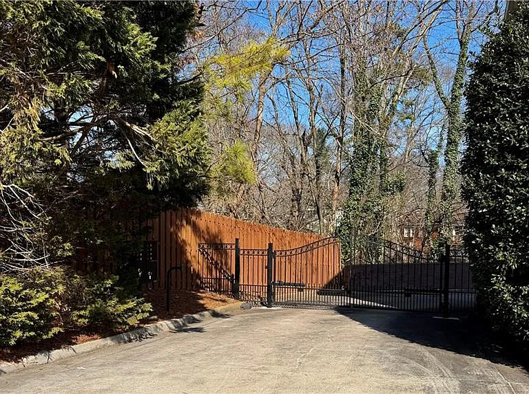 7 Chief Matthews Rd #2B — Photo 31