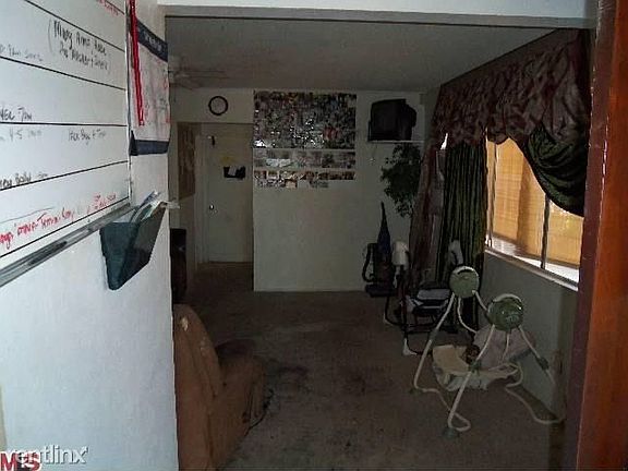 5th image of 11473 Perris Blvd