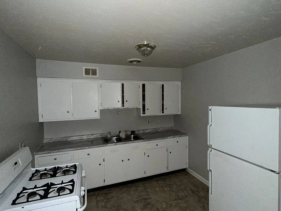 200 Solon Rd