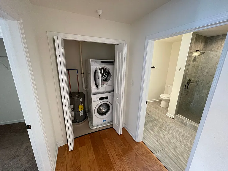 99 Pine Street — Photo 14