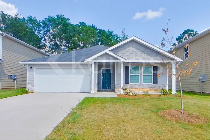 4 bed, 2.0 bath, 1773 sqft, $2,025 — Photo 1