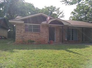159 Circle Dr, Denison, TX 75021