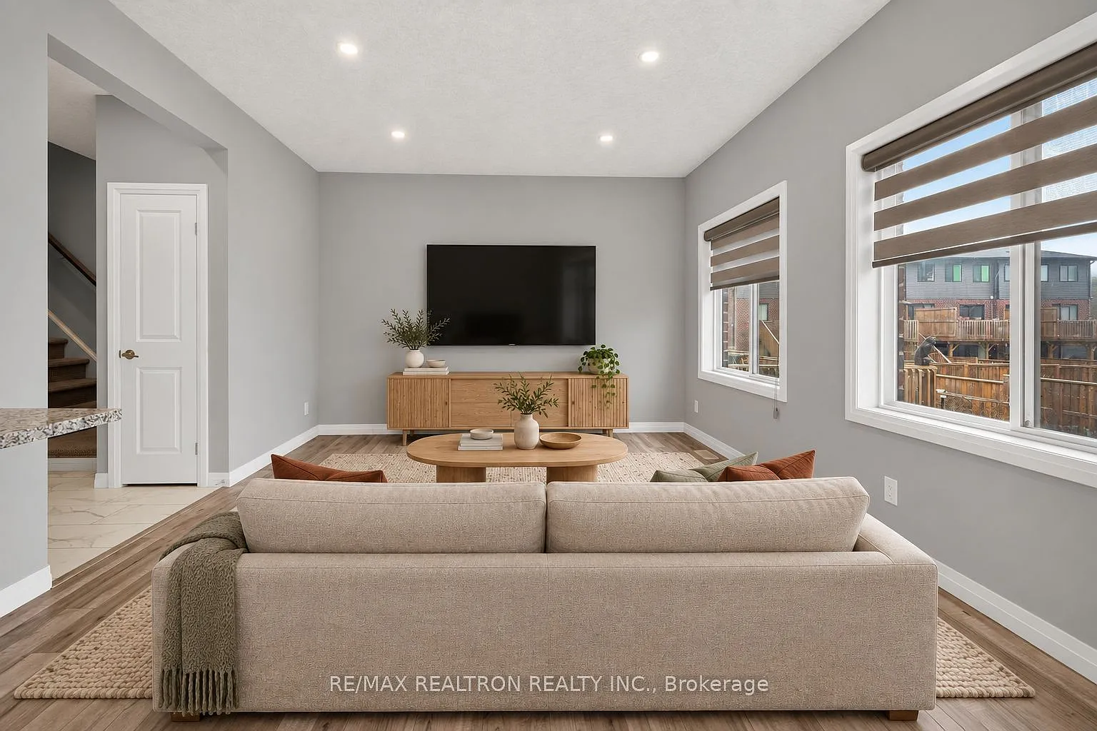 3 bed, $2,950 — Photo 3