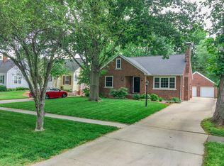 2028 S Park Ave, Leland Grove, IL 62704