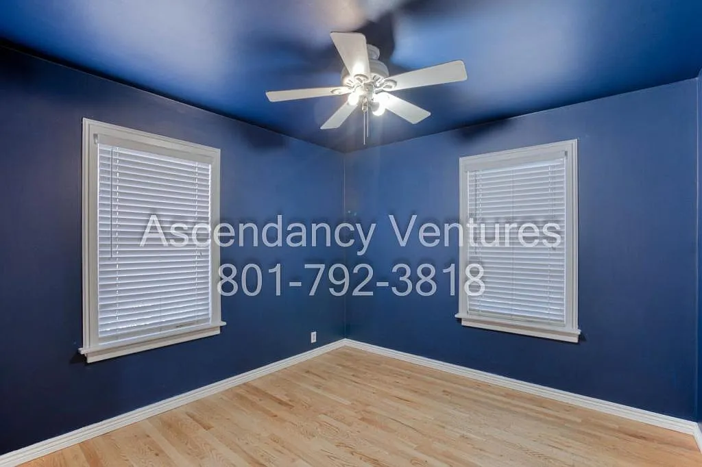 538 Navajo St — Photo 4