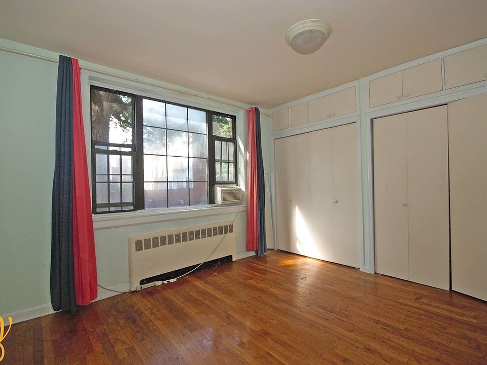 1st image of 911 8th Ave #2C