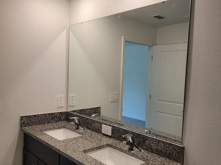 1844 Red Loop — Photo 14
