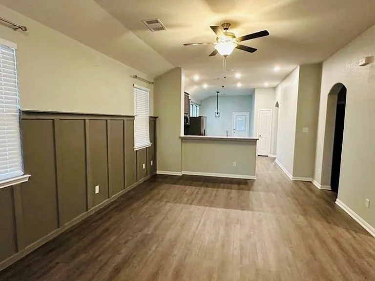 14223 Grand Hills Dr — Photo 2