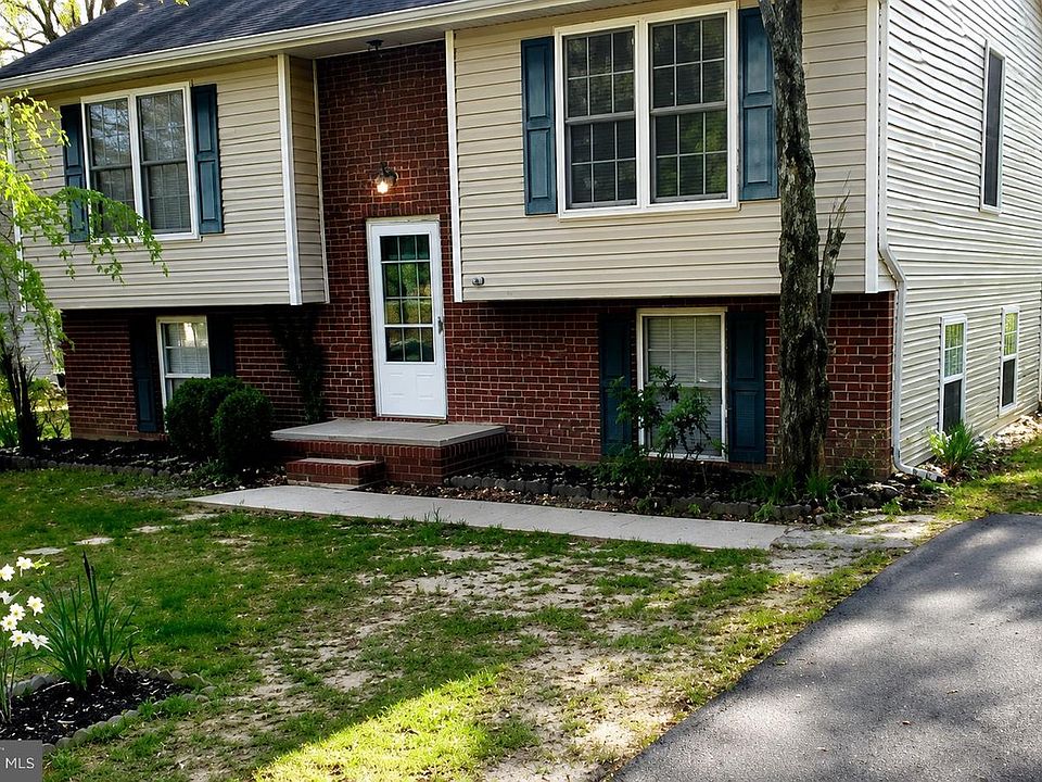 1st image of 255 Manchester Dr