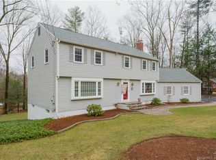 20 Elaine Dr, Simsbury, CT 06070