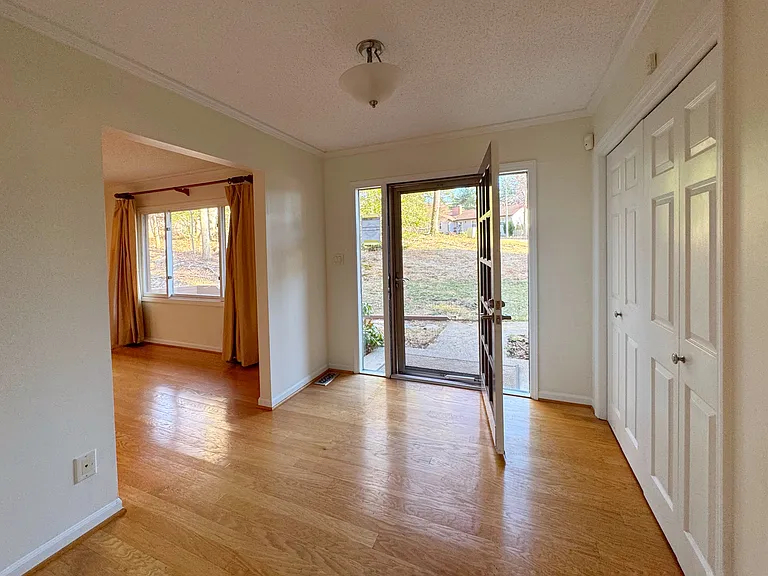 7 Gardenwood Ln — Photo 5