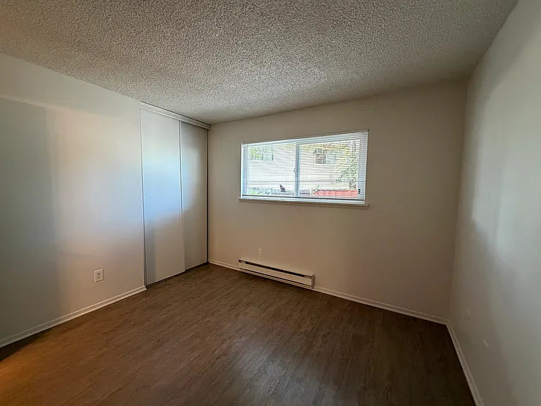 87 Randall Ln — Photo 15