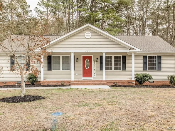1993 Ridgewood Dr, Petersburg, VA 23805