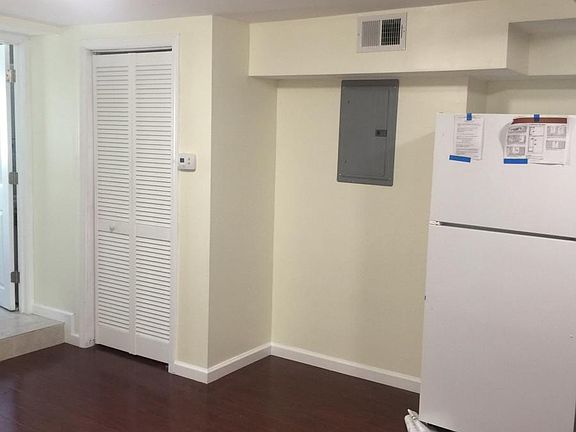 4th image of 1129 Carpenter Street # Fl 3rd