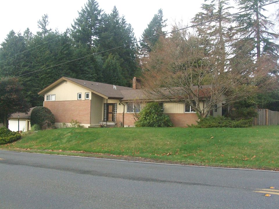 1st image of 1724 Eskridge Blvd SE